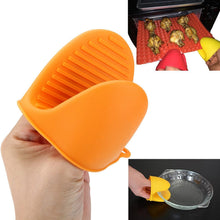 [Deal of the Day]BBQ Gloves with Ebook - ISUDA 932&deg;F Extreme Heat Resistant 14" Long Forearm Protection Grilling Cooking Gloves - Grill and Kitchen Accessories (1 Pair) - Silicone Pot Holder As Bonus