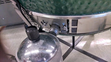 Smoke Daddy Big Kahuna Cold Smoke Generator w/ Big Green Egg Ceramic Grill Adapter