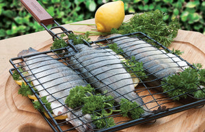 Charcoal Companion Triple Fish Grilling Basket / 11 by 11 inches &ndash; Barbecue Fish Easily