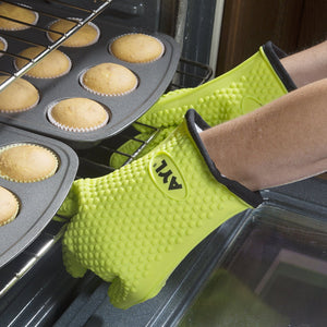 AYL Silicone Cooking Gloves - Heat Resistant Oven Mitt for Grilling, BBQ, Kitchen - Safe Handling of Pots and Pans - Cooking and Baking Non-Slip Potholders - Internal Protective Cotton Layer